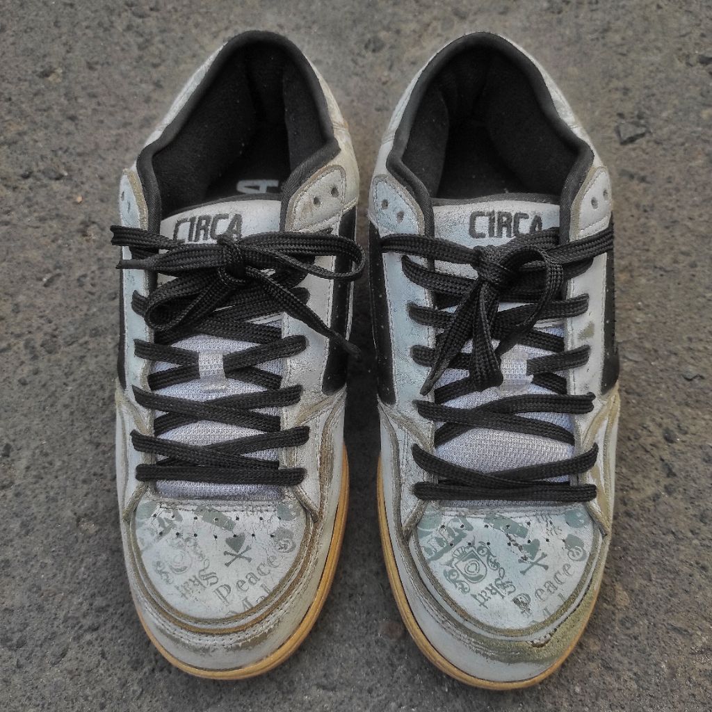 VINTAGE CIRCA SKATE BOARD ROLLER BLADE  CALIFORNIA PRO SEPATU GEMUK FAT TONGUE SNEAKERS SHOES