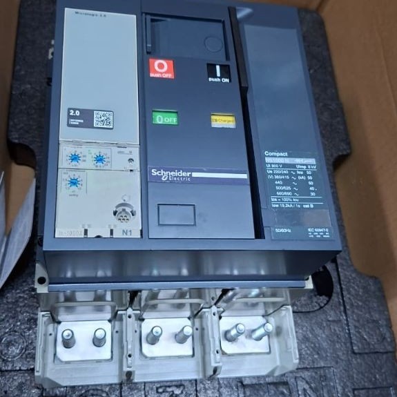 Mccb Schneider Ns 1000N - 1000A 50Ka