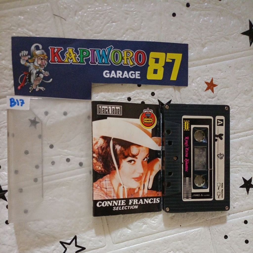 Kaset Pita."CONNIE FRANCIS SELECTION"