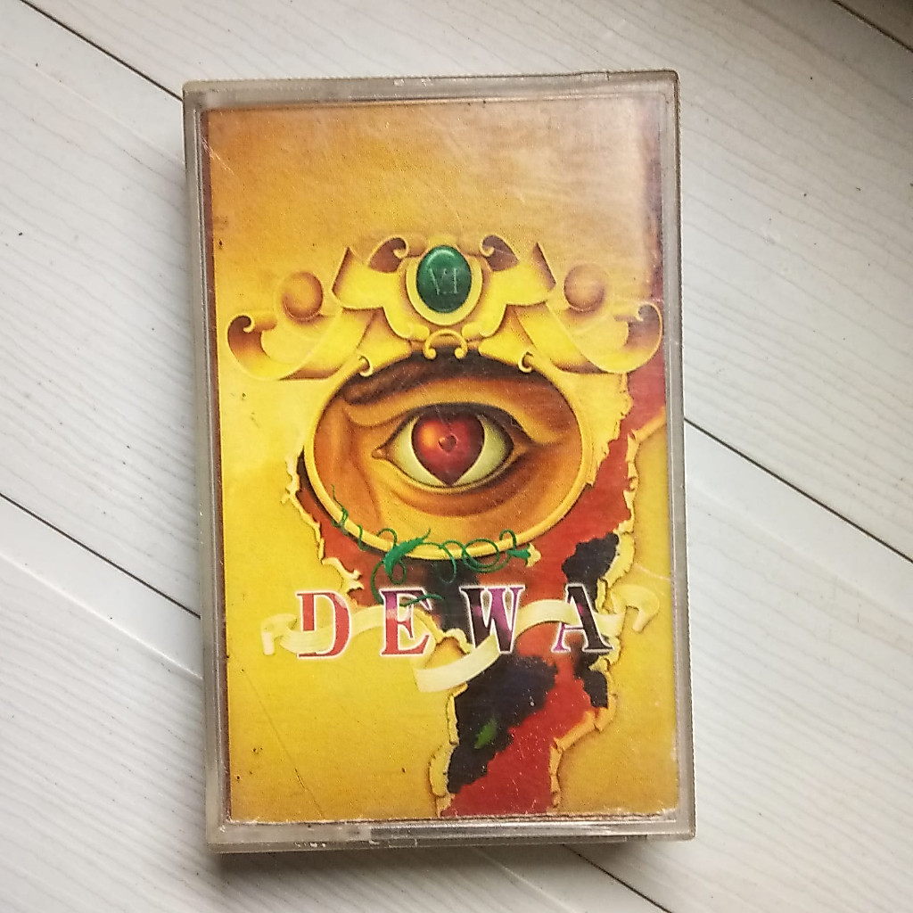 Kaset dewa - Cintailah Cinta