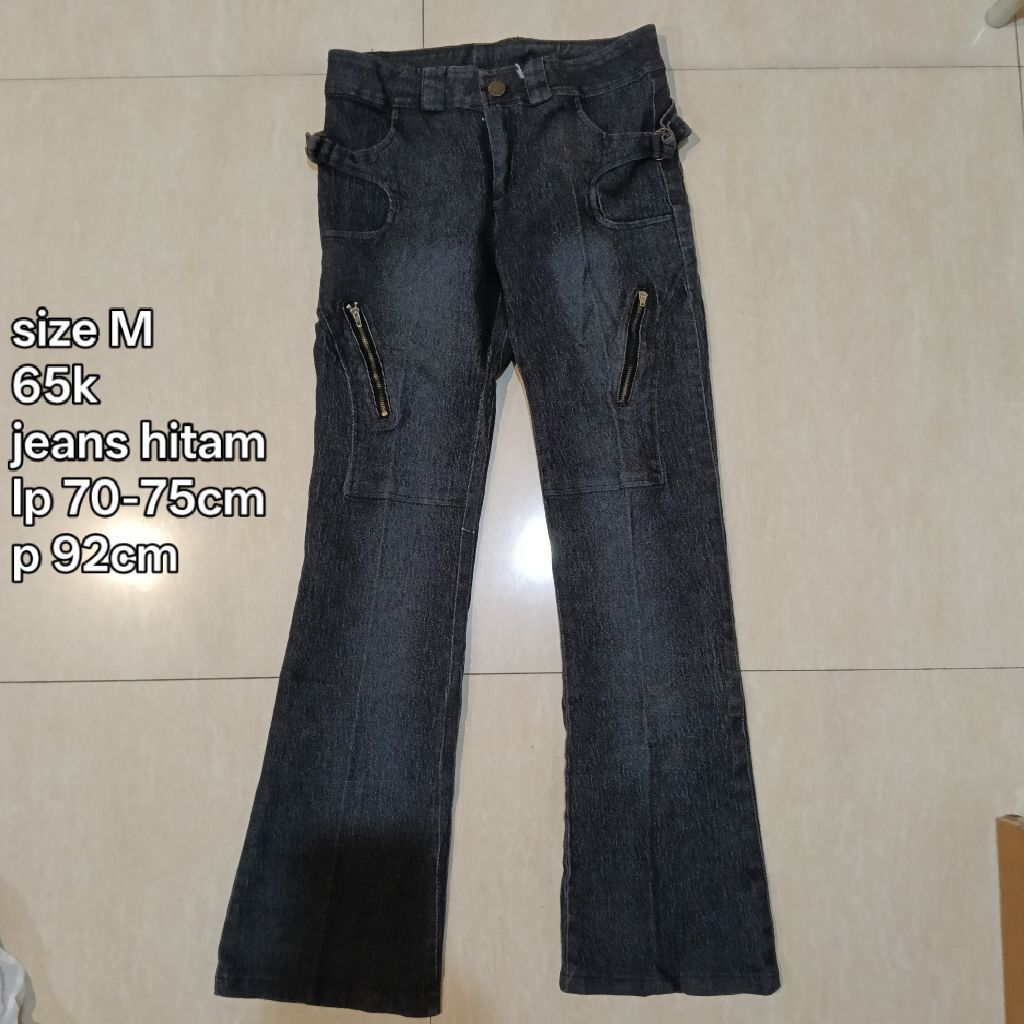 Preloved/Second Hand - Jeans, Denim, Celana Panjang, Celana Pendek, Shorts
