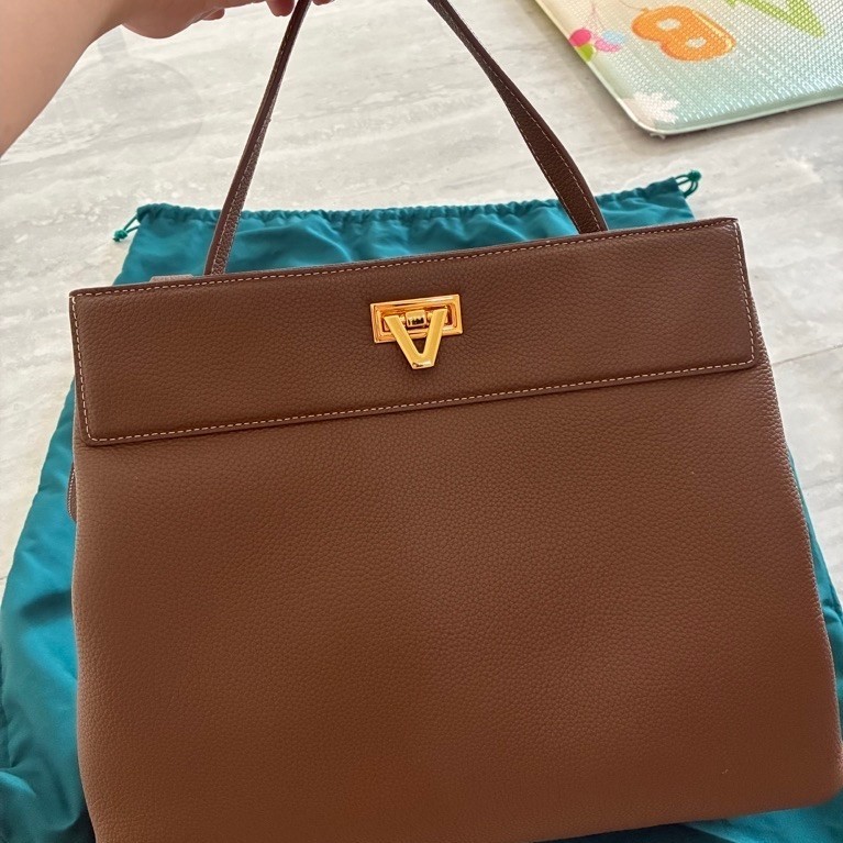vone world sarah maxi bag