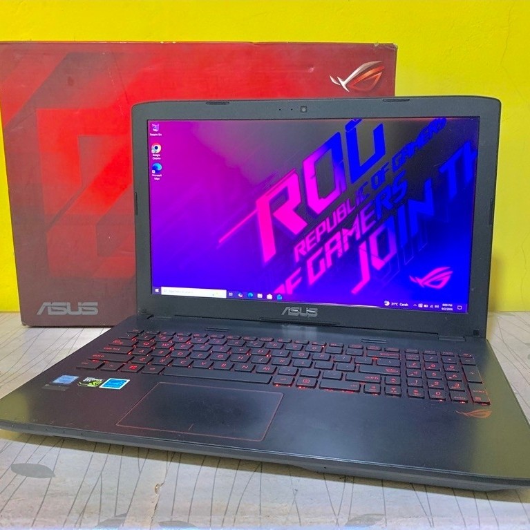 Laptop Gaming ASUS ROG GL552VX Core i7 6700HQ RAM 8GB SSD HDD NVIDIA GTX 950M 4GB