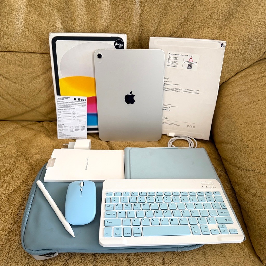 Fullset iPad Gen 11 A16 128GB Silver Garansi Resmi Blibl ON 4 Februari 2027 NO MINUS Like New BH 100
