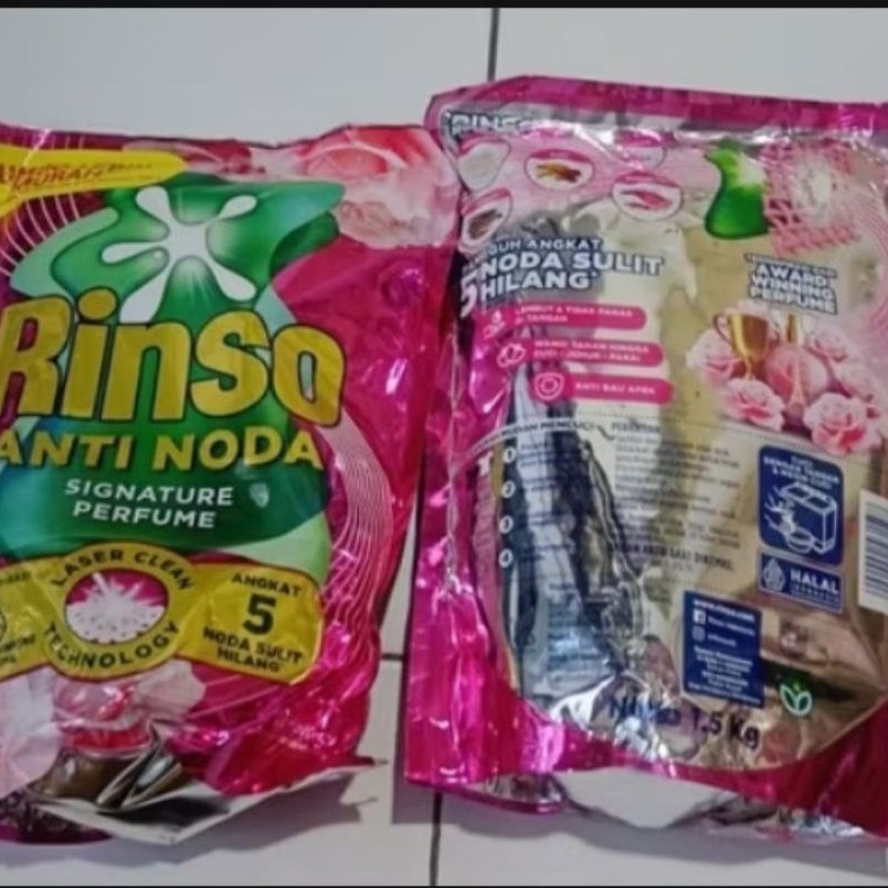Rinso Deterjen Cair 1.5 Liter Anti Noda
