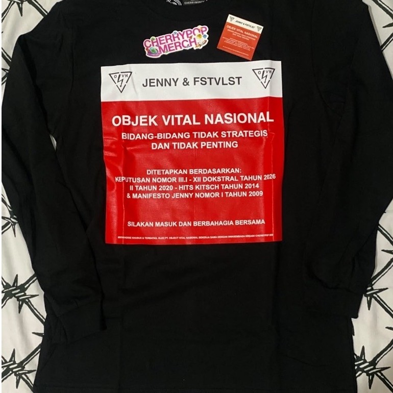 Kaos lengan panjang hitam Cherry Pop Merch Jenny & FSTVLST Objek Vital Nasional