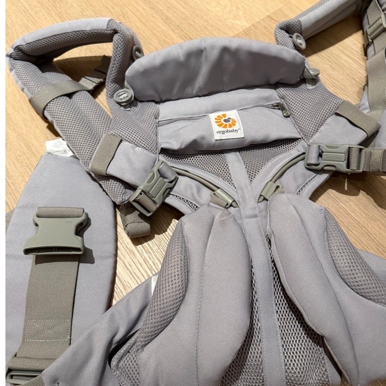 preloved ergobaby omni 360 ori like new