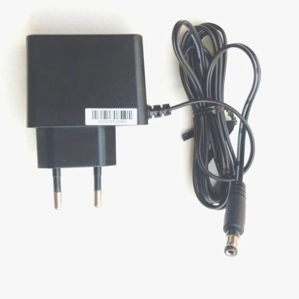 Adaptor Power STB IndiBox Akari AX-117