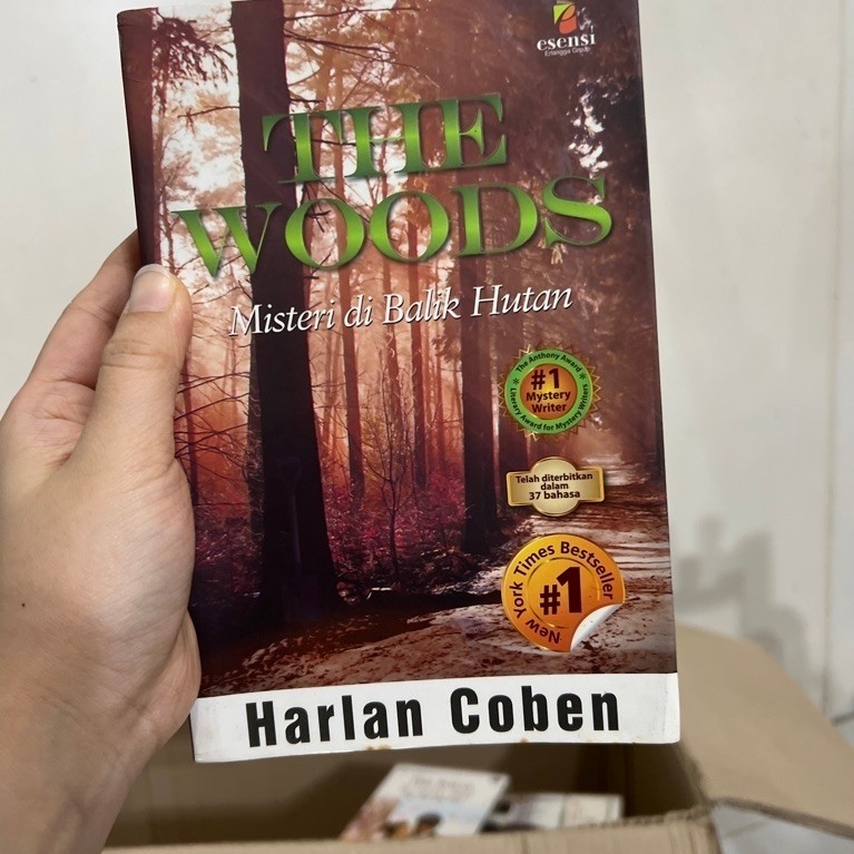 Novel Murah Harlan Coben - The Woods (Lepas Segel)