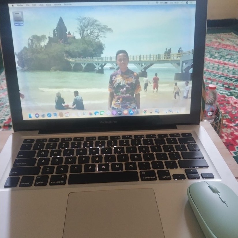 second macbook