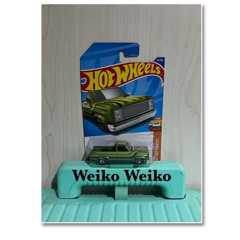 Hotwheels 83 chevy silverado