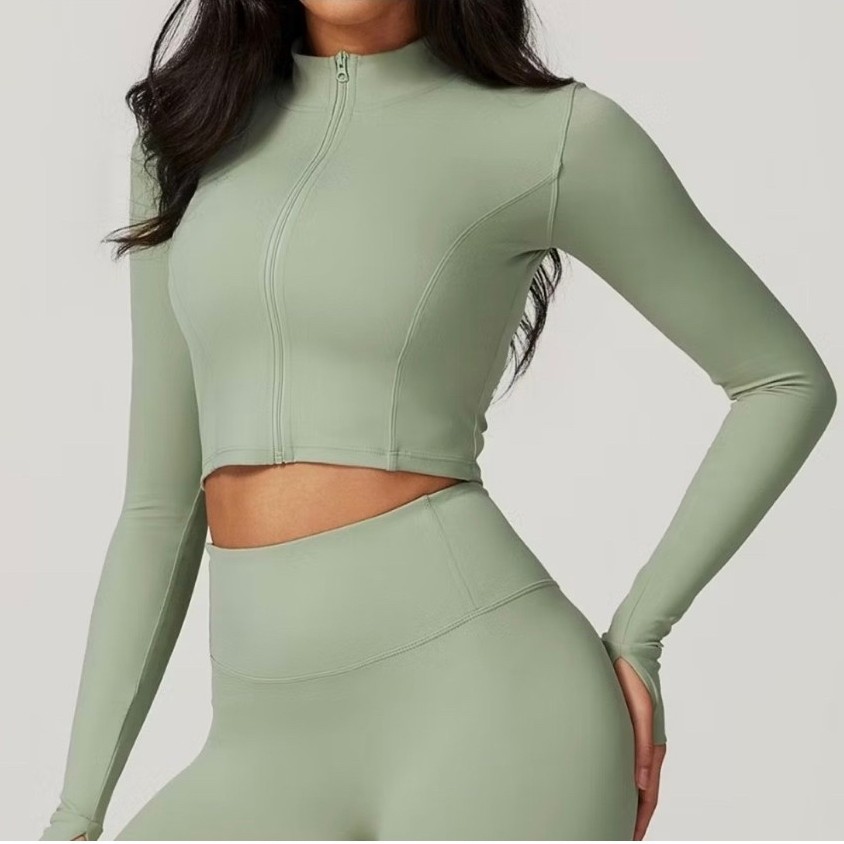 Preloved Crop Outer Olahraga Lafiola Yoga Workout Gym
