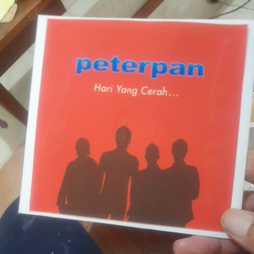 cd musik peterpan hari yang cerah bootleg lumayan buat denger2