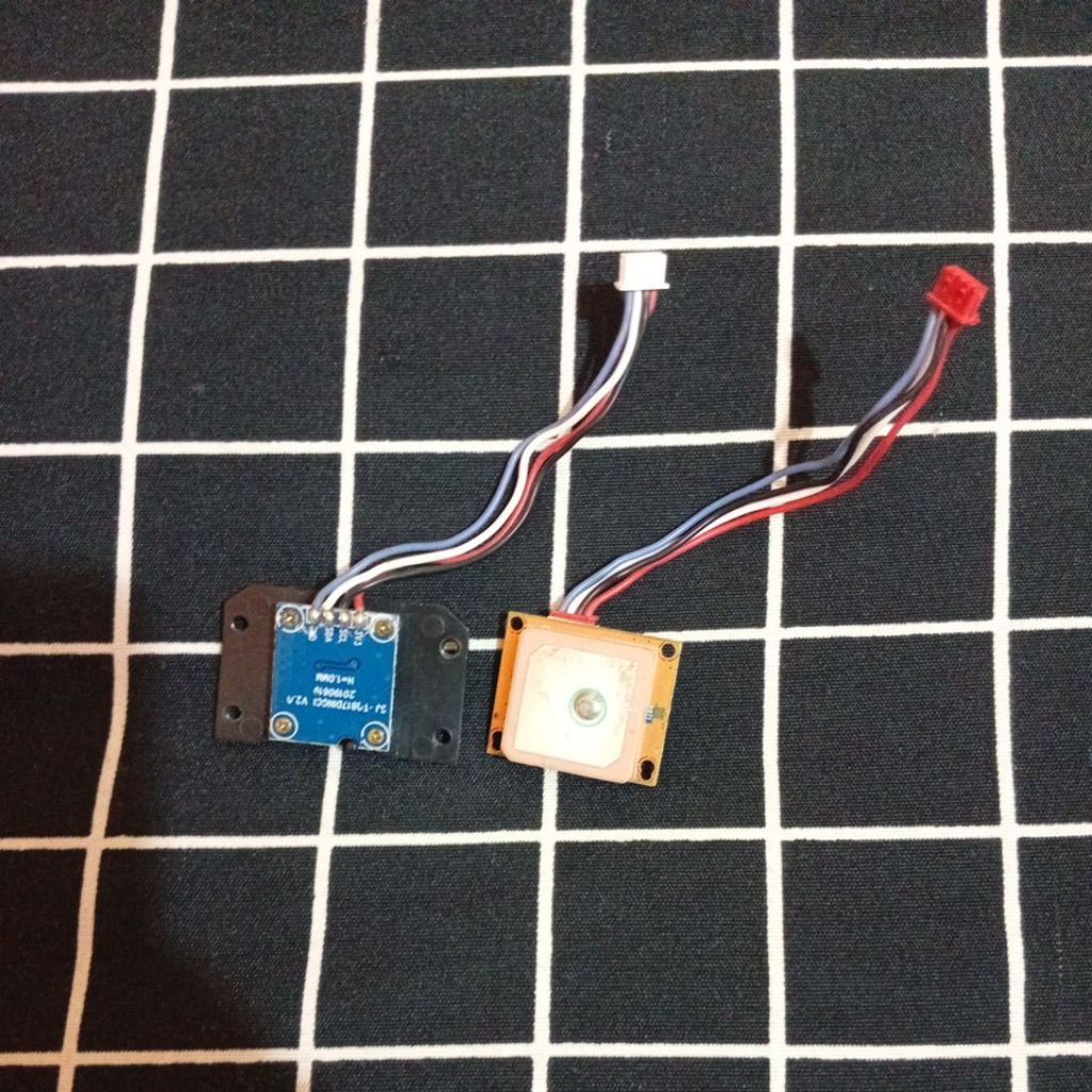 gps and kompas drone kf101