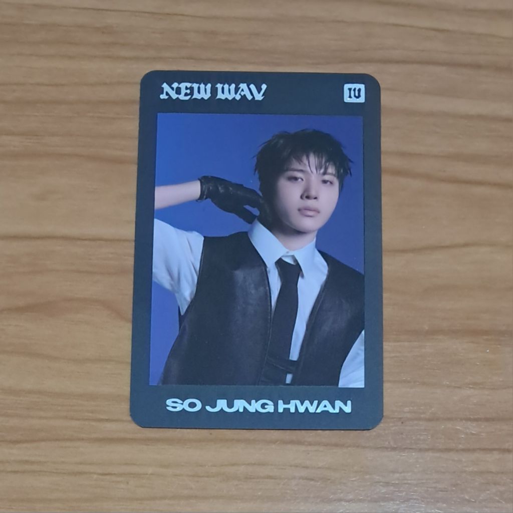 READY OFFICIAL PHOTOCARD TRANDING CARD TC MD NEW WAV TREASURE JUNGHWAN VERSI D