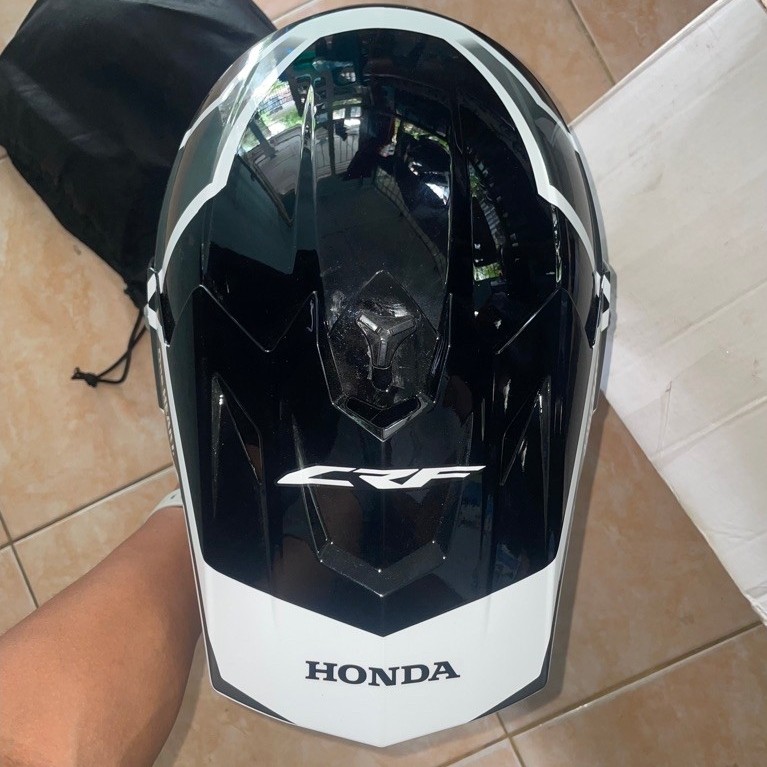 HELM CRF ORIGINAL BARU SIZE XL