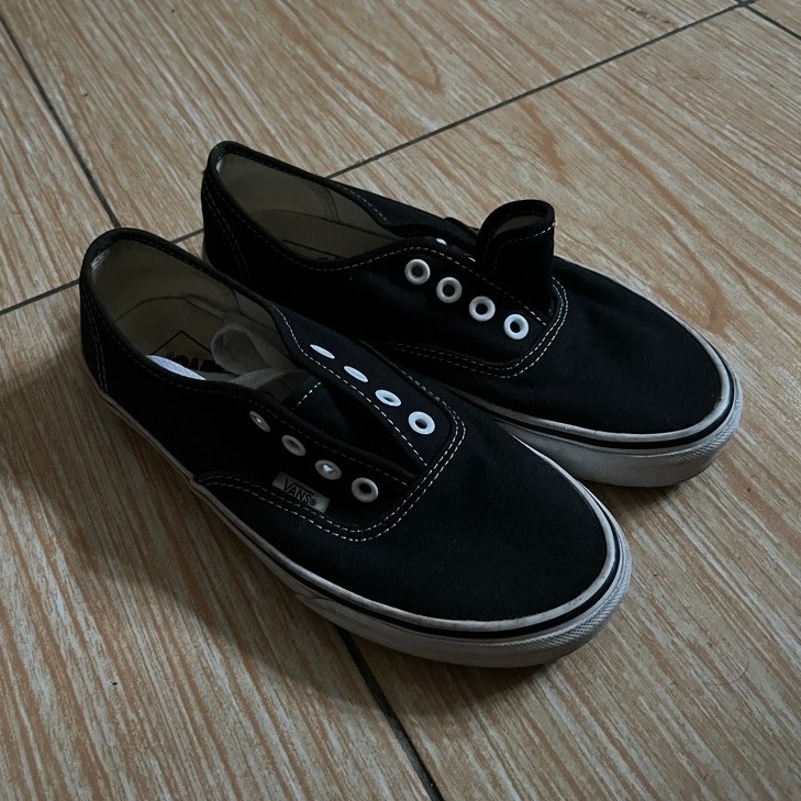 Vans Authentic Black