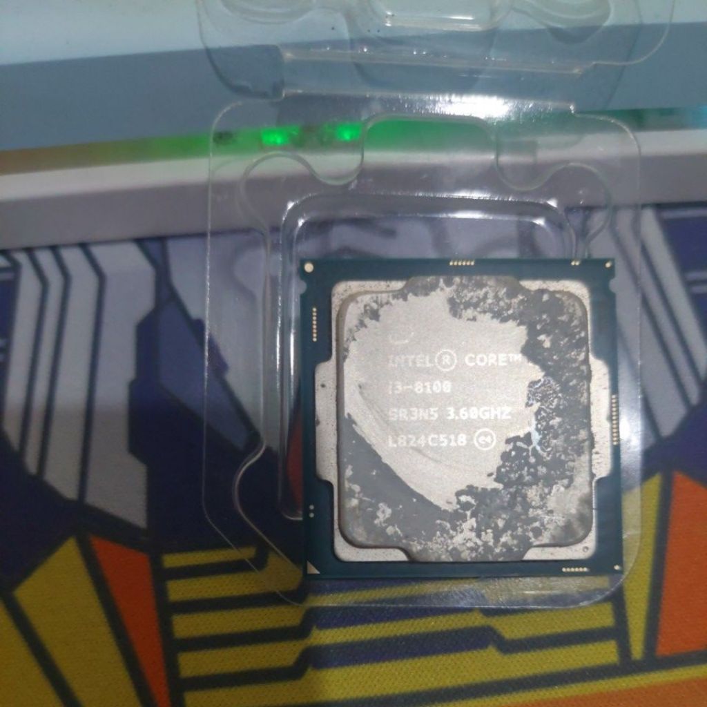 Prosesor intel core i3 8100 batangan