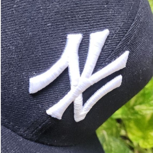 Topi New York Yankees - New Era 7 5/8 ( 59FIFTY ) ORIGINAL