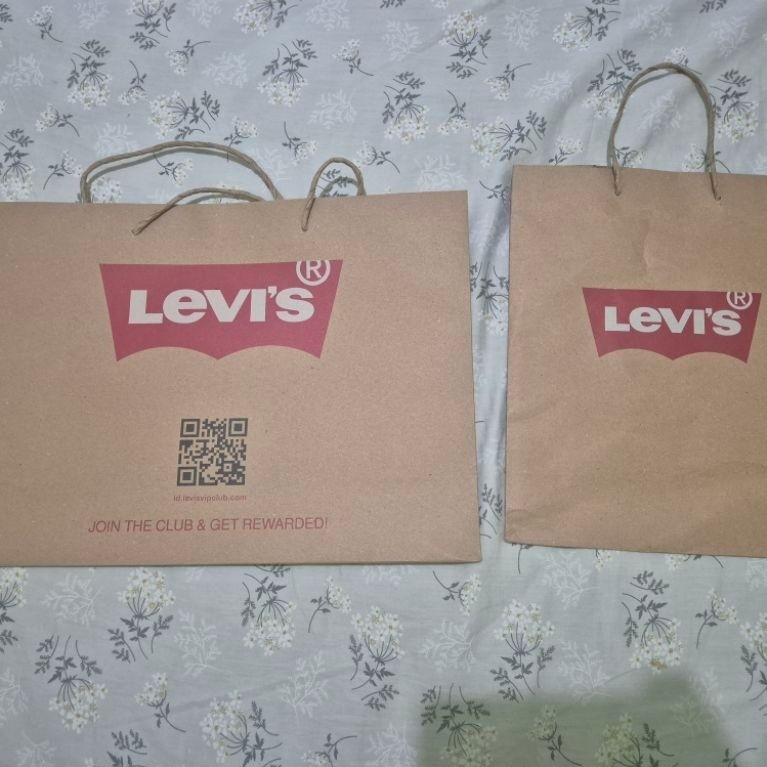 PAPER BAG PAPERBAG LEVIS LEVI'S PRELOVED BEKAS