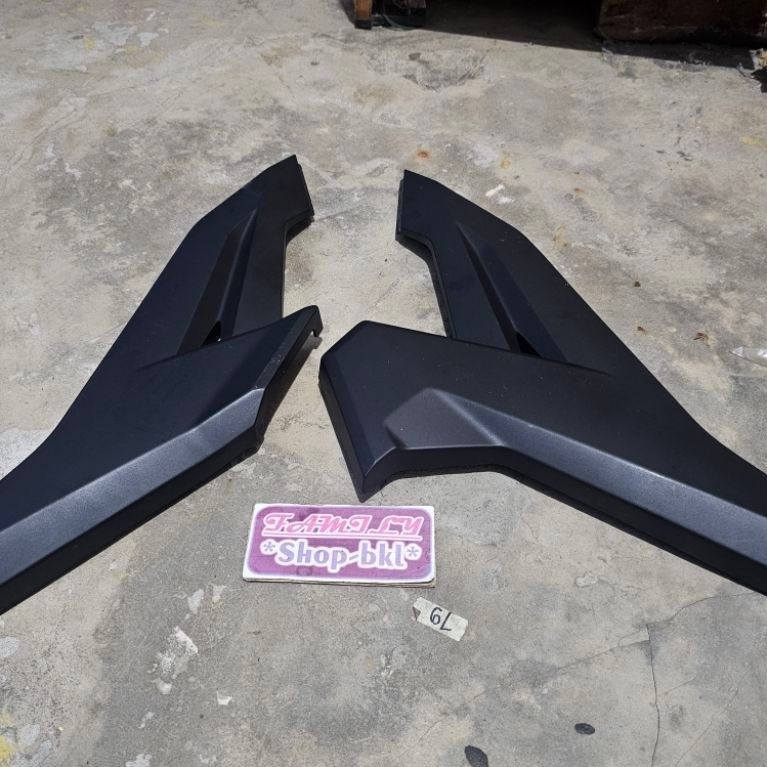 Sambungan Bawah Body Belakang MX King Copotan