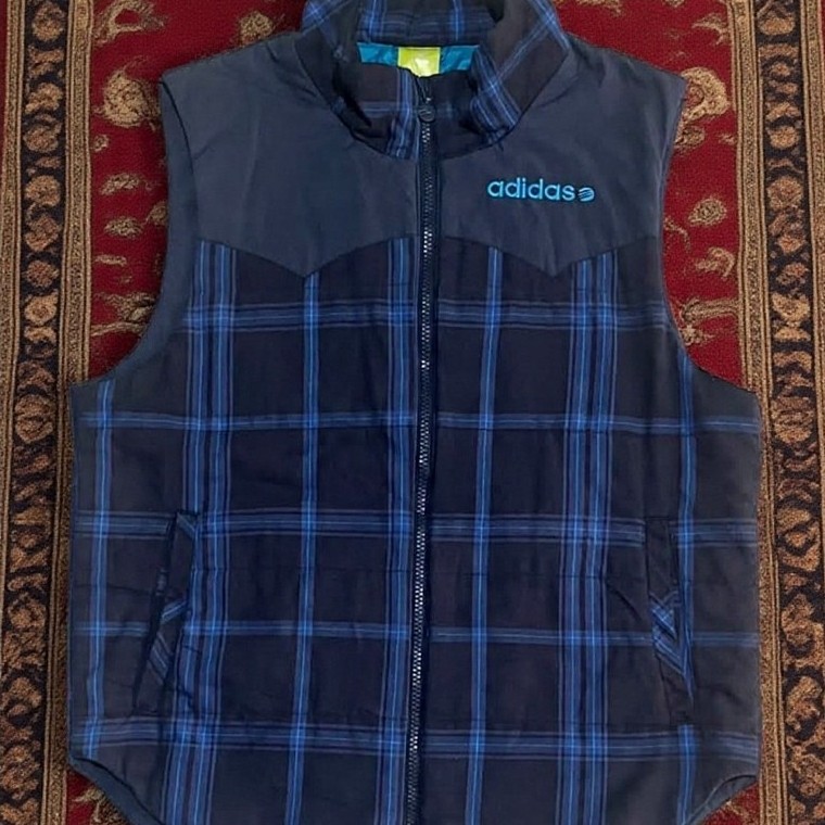 Vest Adidas Neo