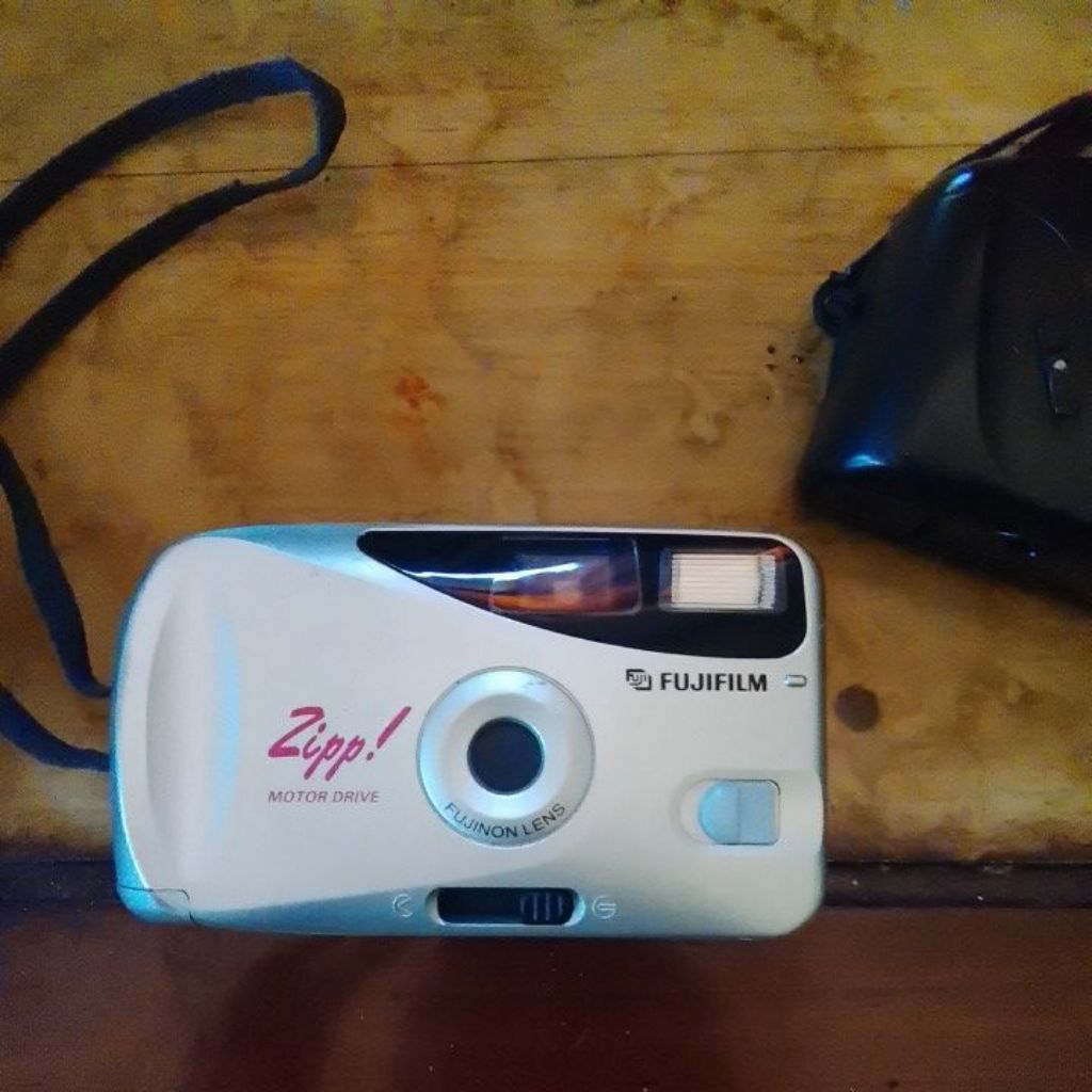 Kamera Analog Fujifilm Zipp Japan Dan CanonMate MB-101 PRELOVED