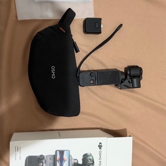 DJI Osmo Pocket 4