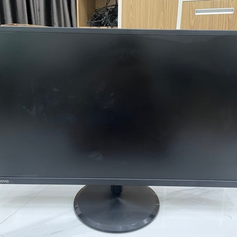 MONITOR LENOVO 32inc DATAR KAKI BULAT SECOND