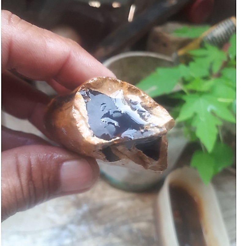 Bahan batu akik kecubung wulung sungkai