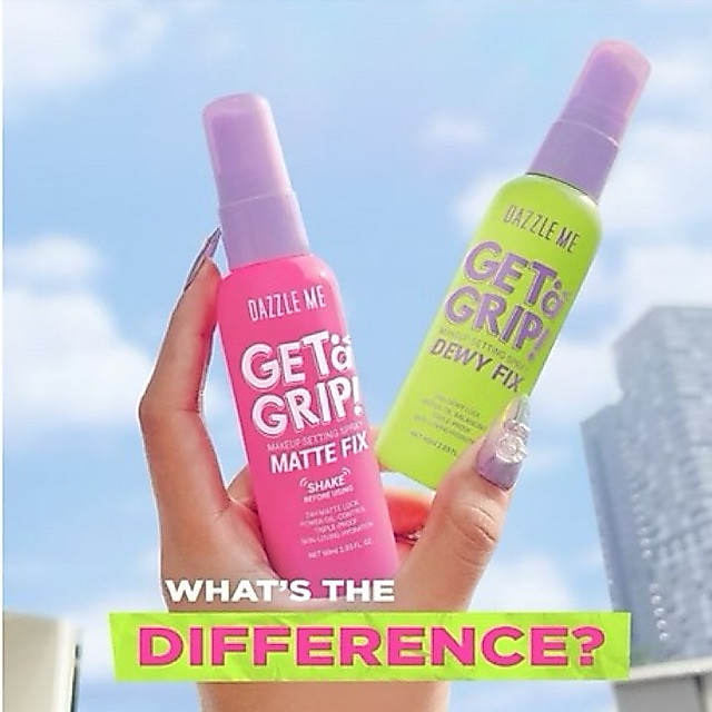 DAZZLE ME !MakeupSettingSpray