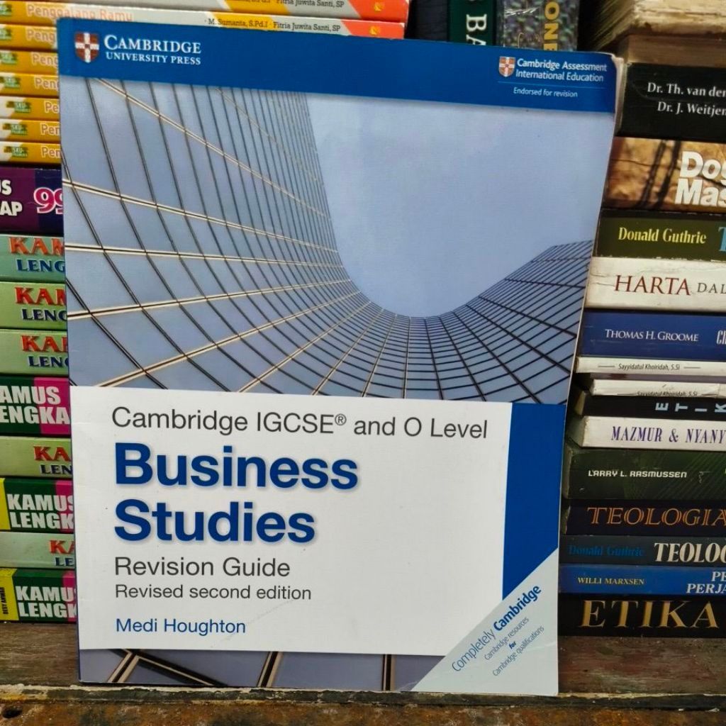 Cambridge IGCSE and O Level Business Studies buku original
