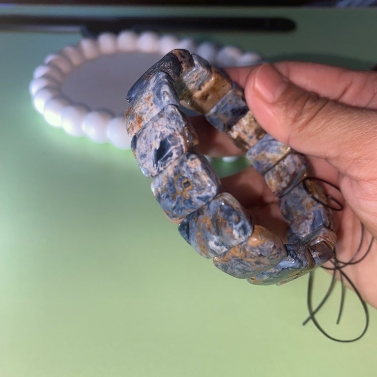 SB Blue Pietersite