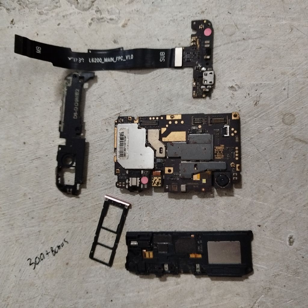 Mesin dan part lain redmi note 5A matot mesin prawan