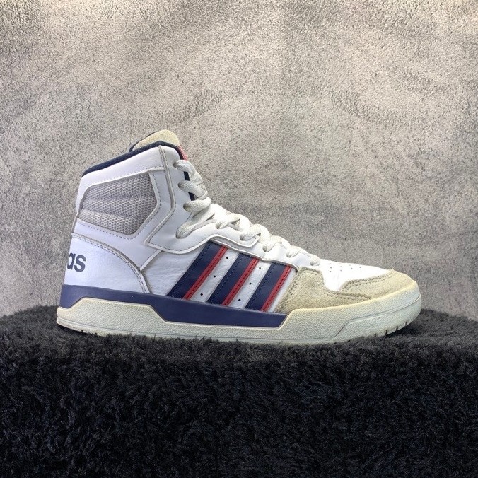 Sepatu Second Casual  Adidas Entrap  size 40 2/3  insole 25,5 cm  Original Guarantee 100%