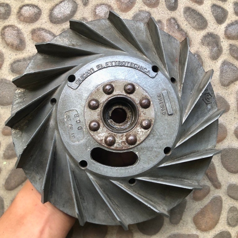MAGNET DUCATI ZEM VESPA PX/PS