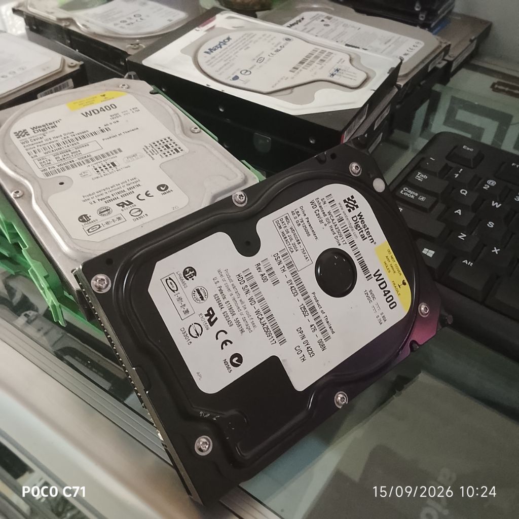 HArdisk  IDE/Ata normal 40gb