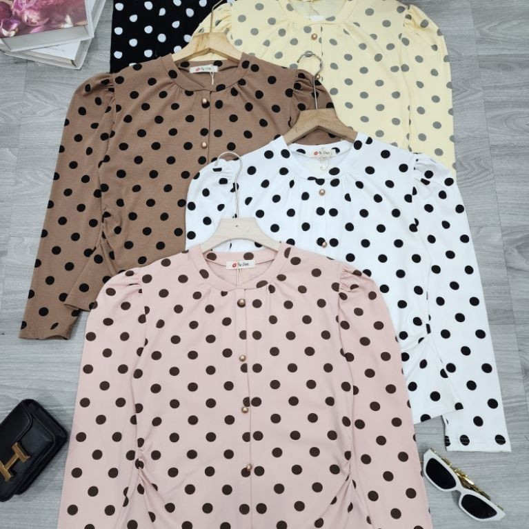 kaos polkadot by doe