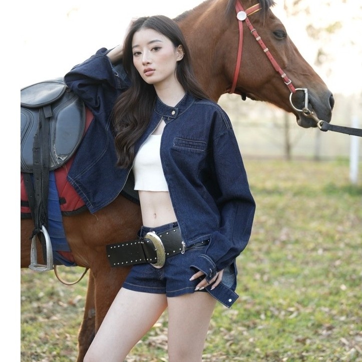 POLLY - Jessie Rider Crop Denim Jacket