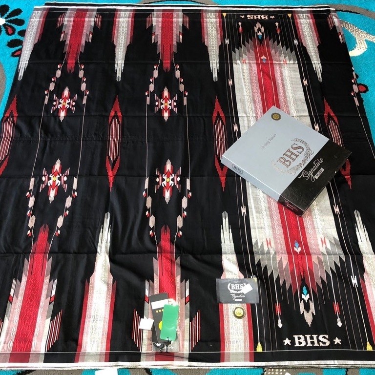 SARUNG BHS SIGNATURE SGC SILVER