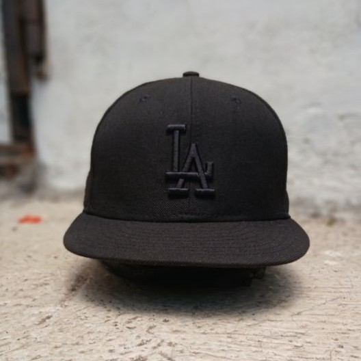 New Era LA Dodgers MLB Black on Black 59FIFTY Fitted Hat