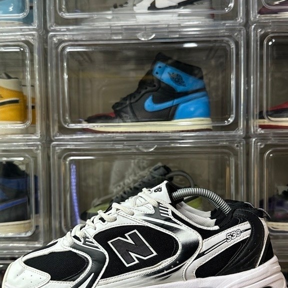 NB 530V2 WHITE BLACK , NB 530 WHITE BLACK , SNEAKERS , SEPATU , SHOES