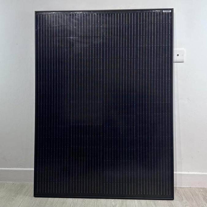 SOLANA SOLAR CELL/PANEL SURYA BLACK MONOCRYSTALLINE 24V 200WP PANEL SURYA MONOKRISTALIN 24V 200WP OR