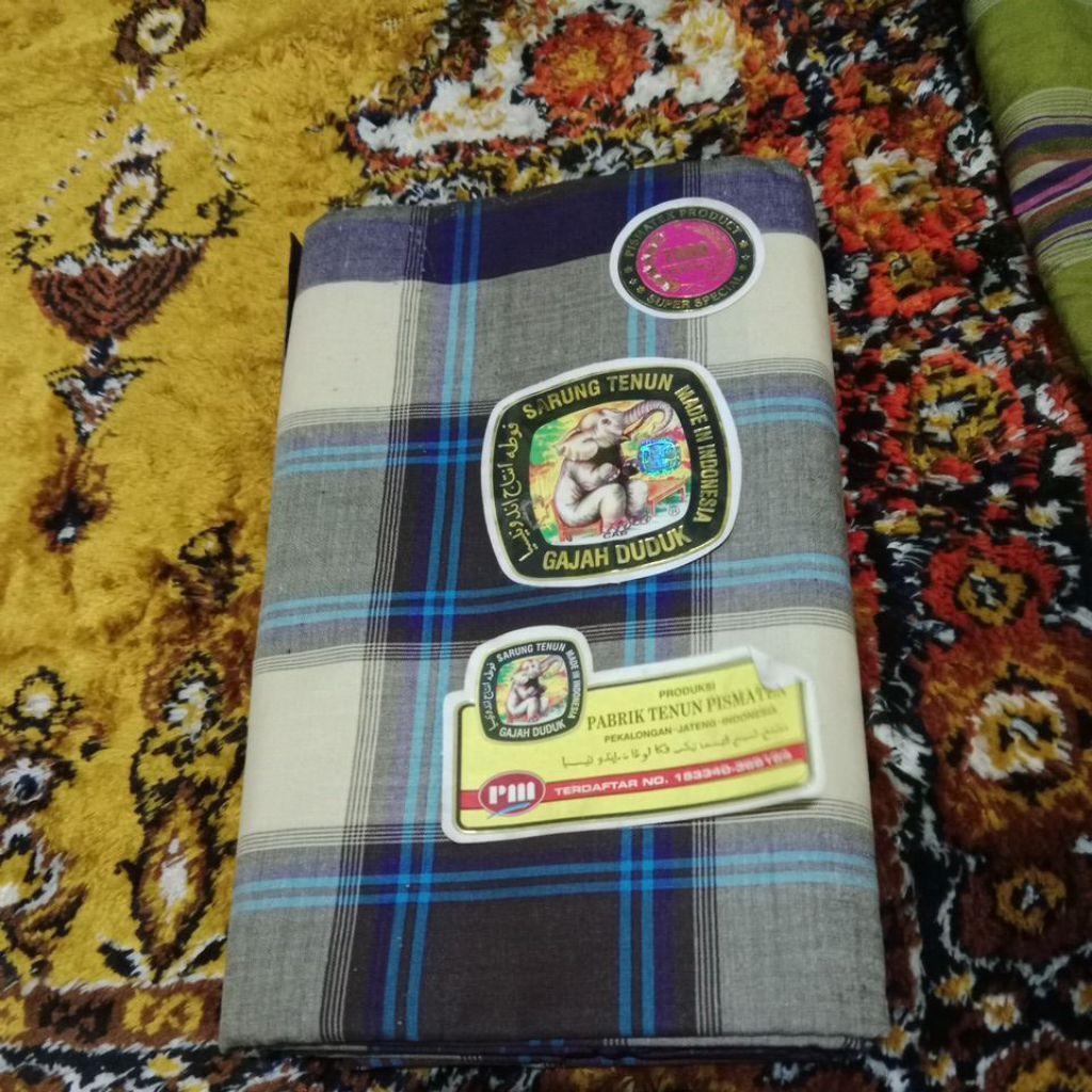 Sarung jadul Gajah Duduk 7000 benang(baru)