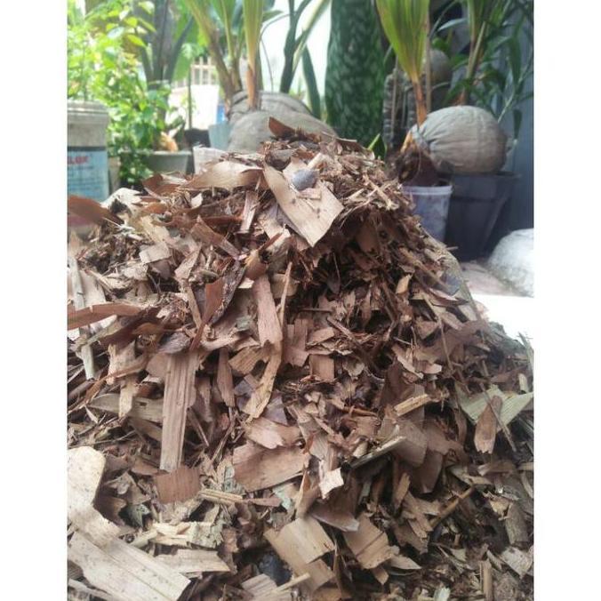 Kompos/Humus Daun Bambu Karungan