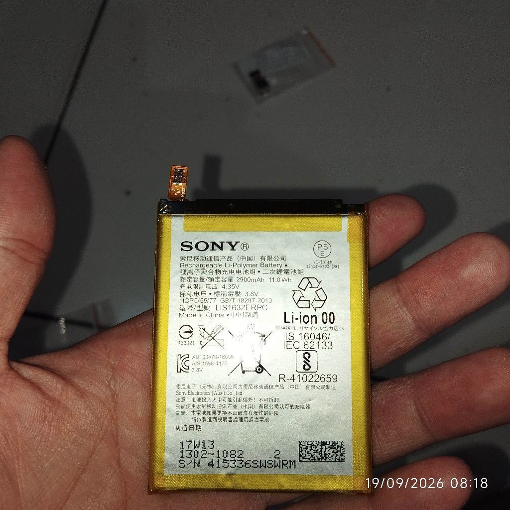 Baterai Sony XPeria XZS/SO-03J