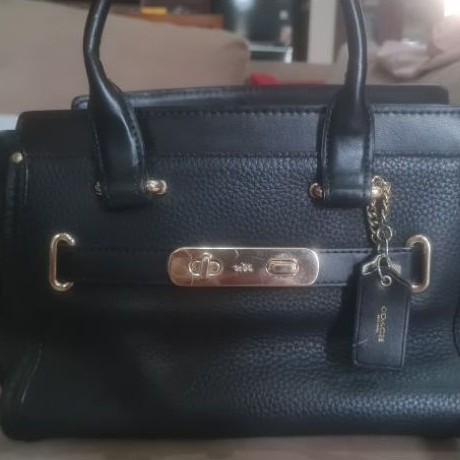 [Preloved] Coach Swagger 27 Black Pebble Leather  (Tas Bag Second Merk Coach)