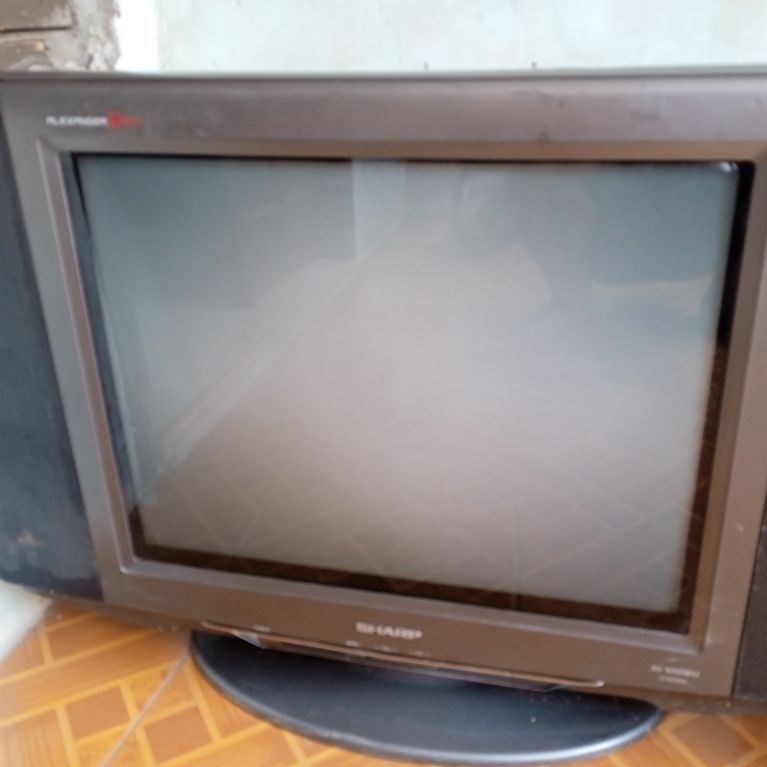 tv tabung 21 in merek sharb