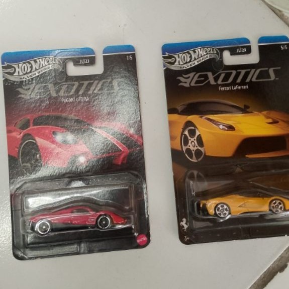Hot Wheels exotics Ferrari LaFerrari