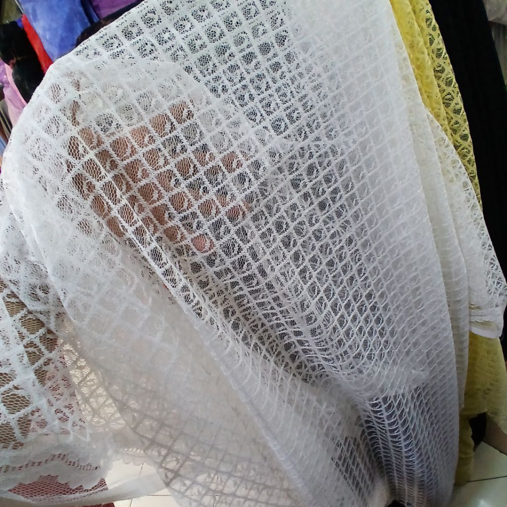 kain brokat tile kota bordir bahan kebaya dres dll